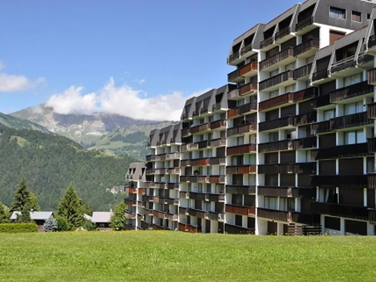 Apartment Studio Pieds Des Pistes Avec Piscine Exterieure - Fr-1-505-51 Notre-Dame-de-Bellecombe